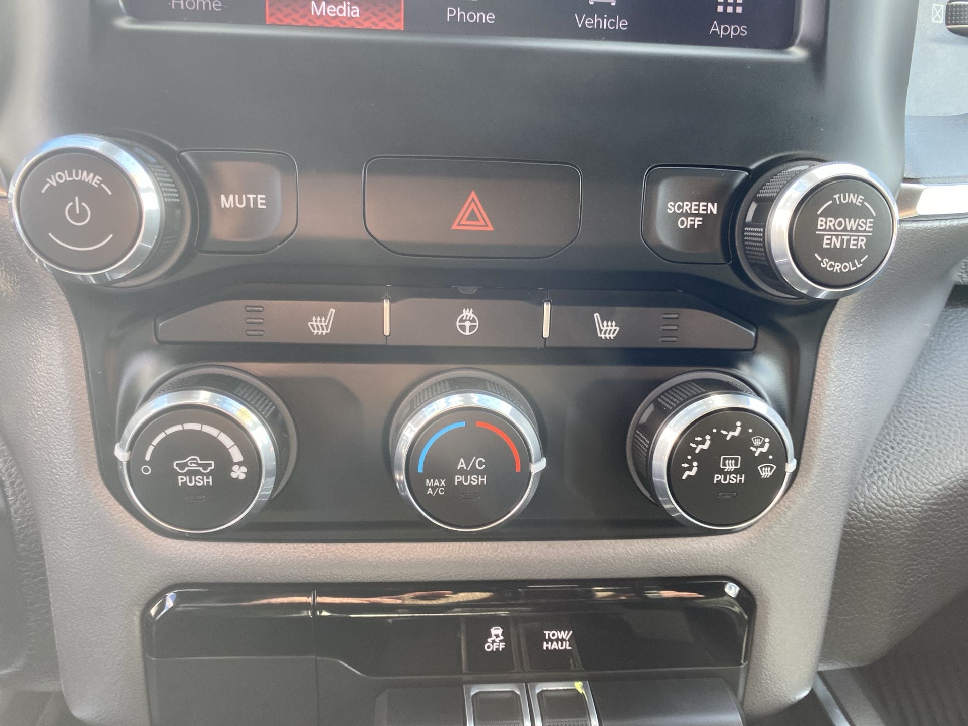 2024 RAM Ram 1500 Pickup Big Horn/Lone Star - Photo 18