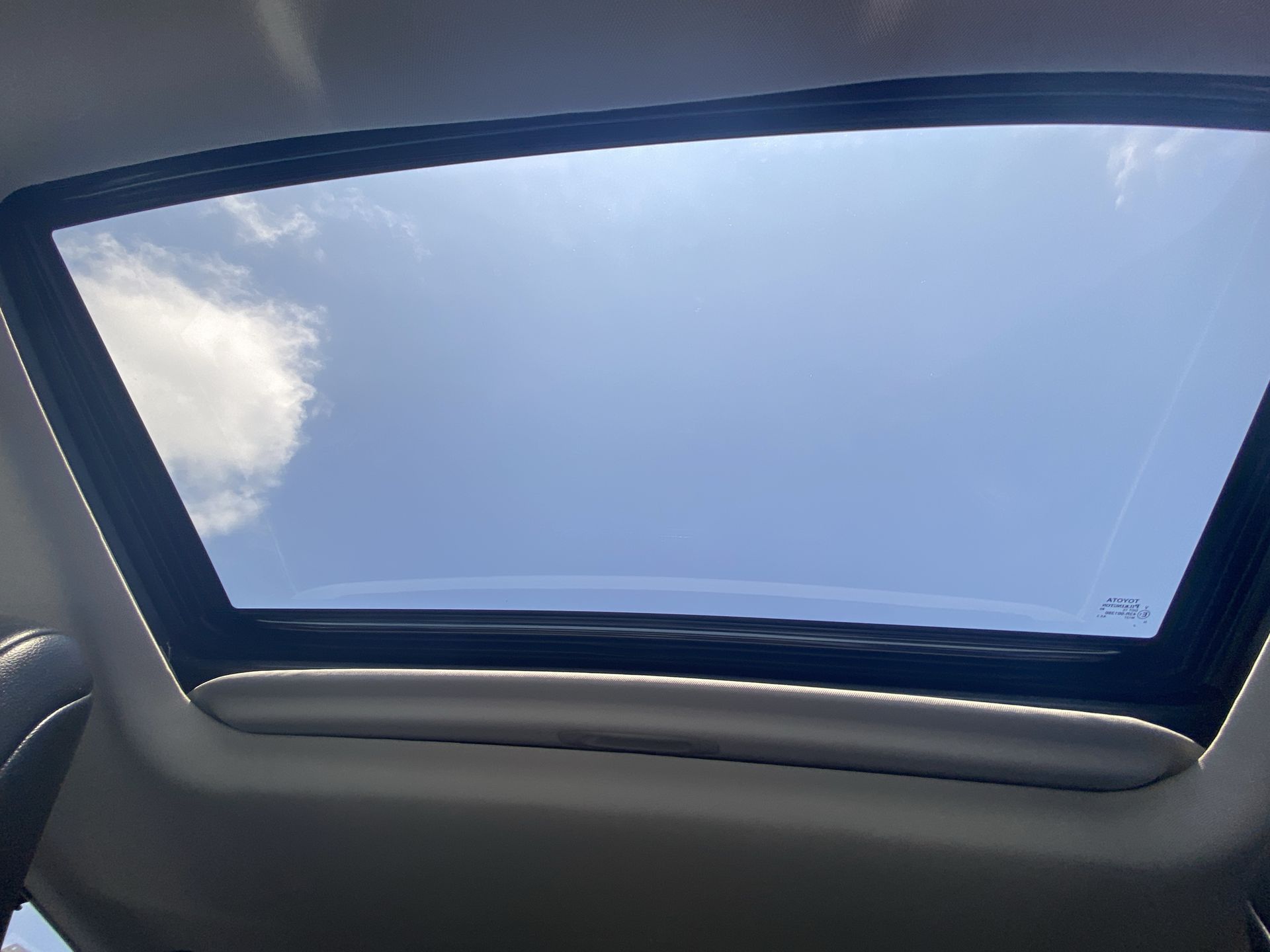 2021 Toyota Highlander XLE - Photo 21