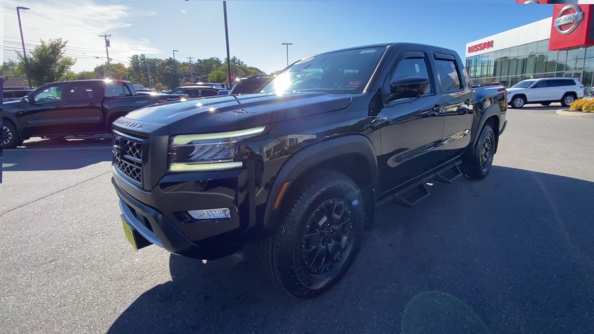2022 Nissan Frontier PRO-4X - Photo 6