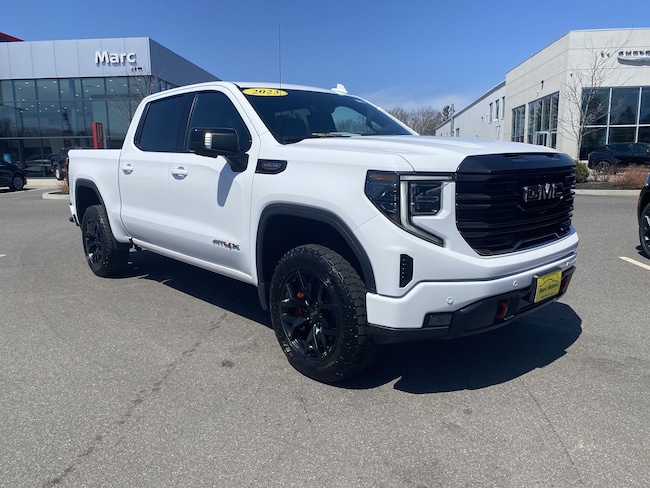 2023 GMC Sierra 1500 AT4X Truck Crew Cab