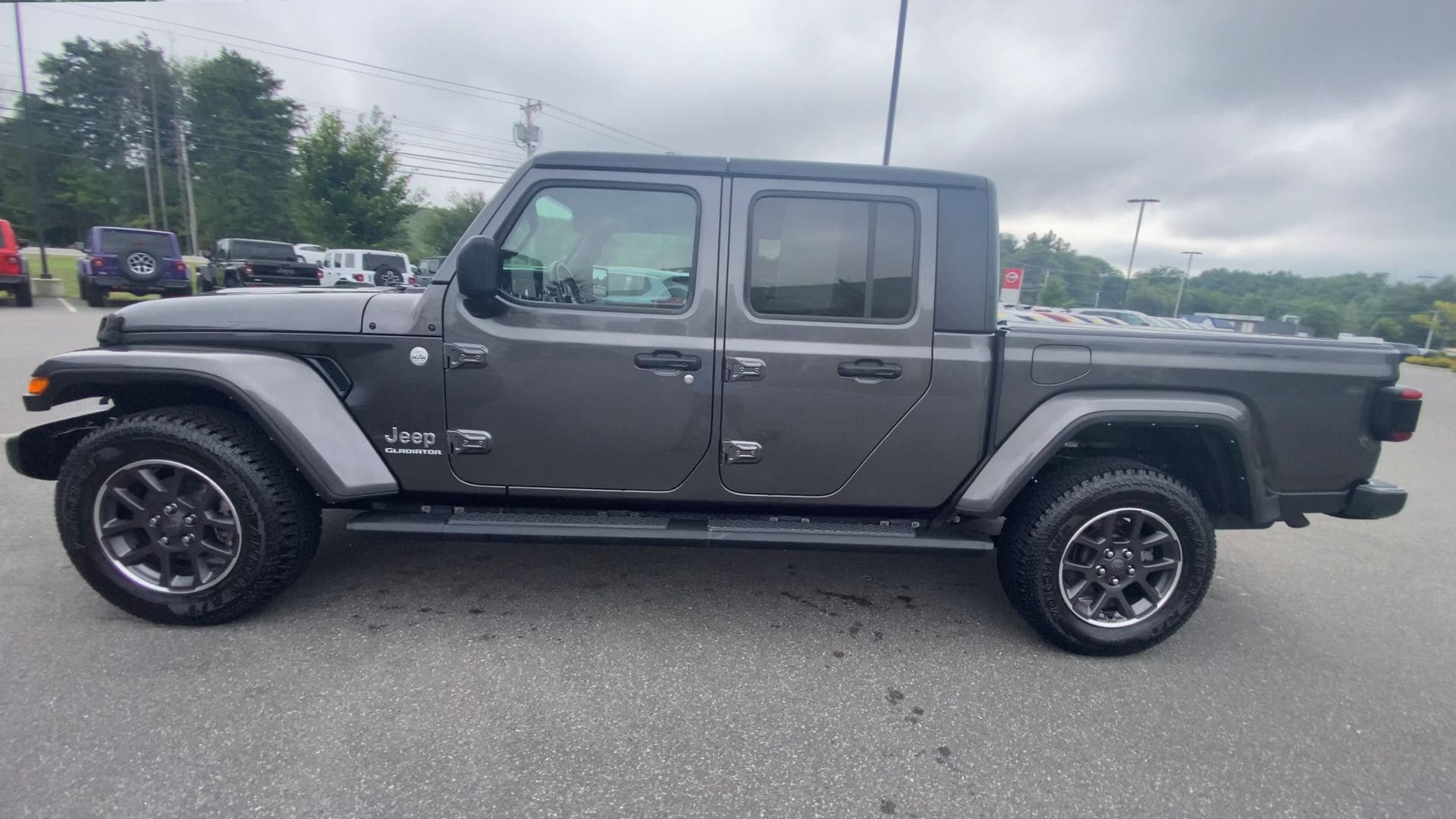 2021 Jeep Gladiator Overland - Photo 7