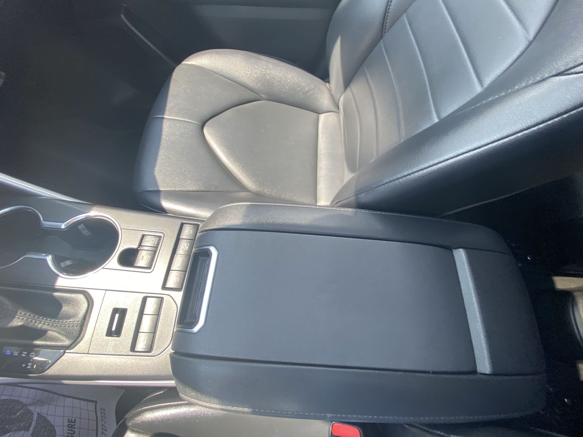2021 Toyota Highlander XLE - Photo 20