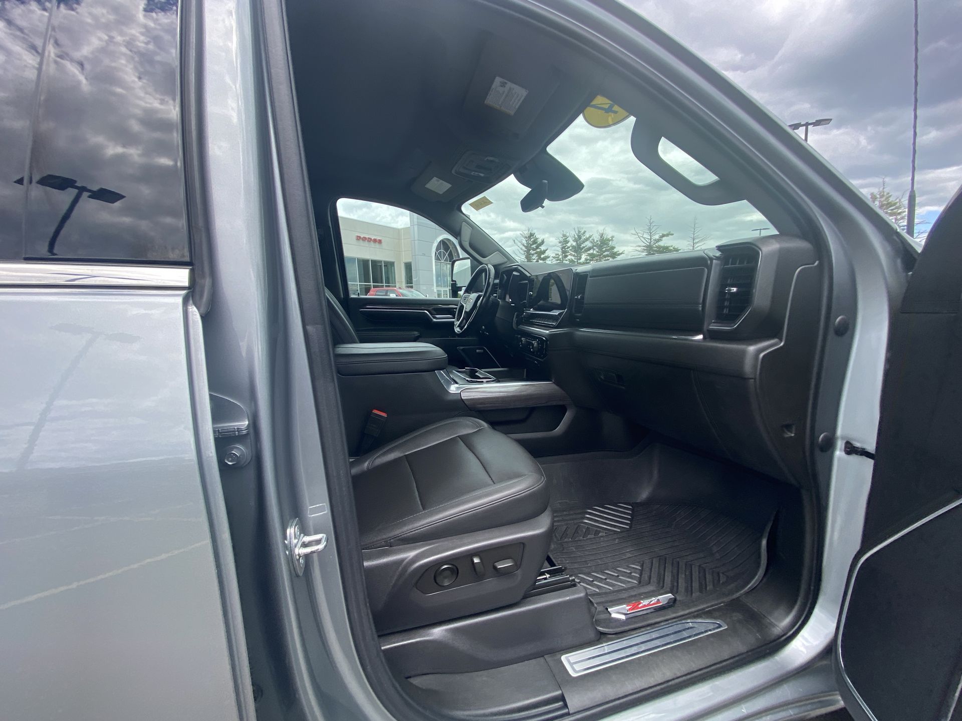 2024 Chevrolet Silverado 2500HD LTZ - Photo 24