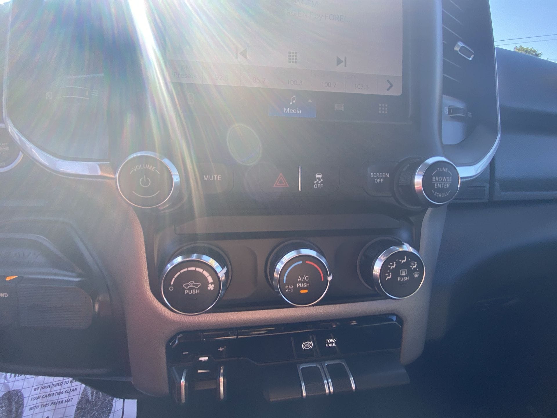 2024 RAM Ram 3500 Pickup Big Horn - Photo 18