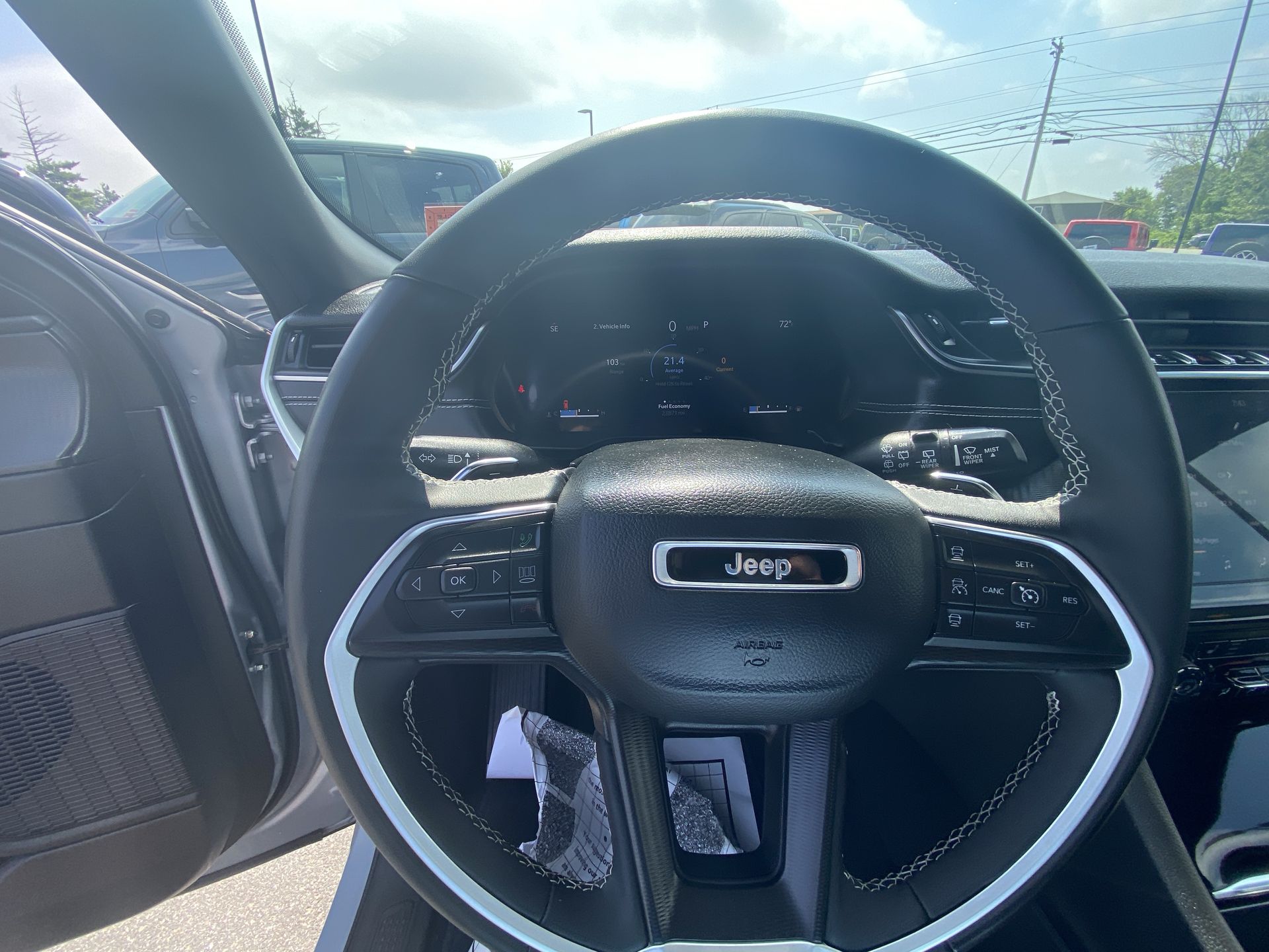 2023 Jeep Grand Cherokee Altitude - Photo 14