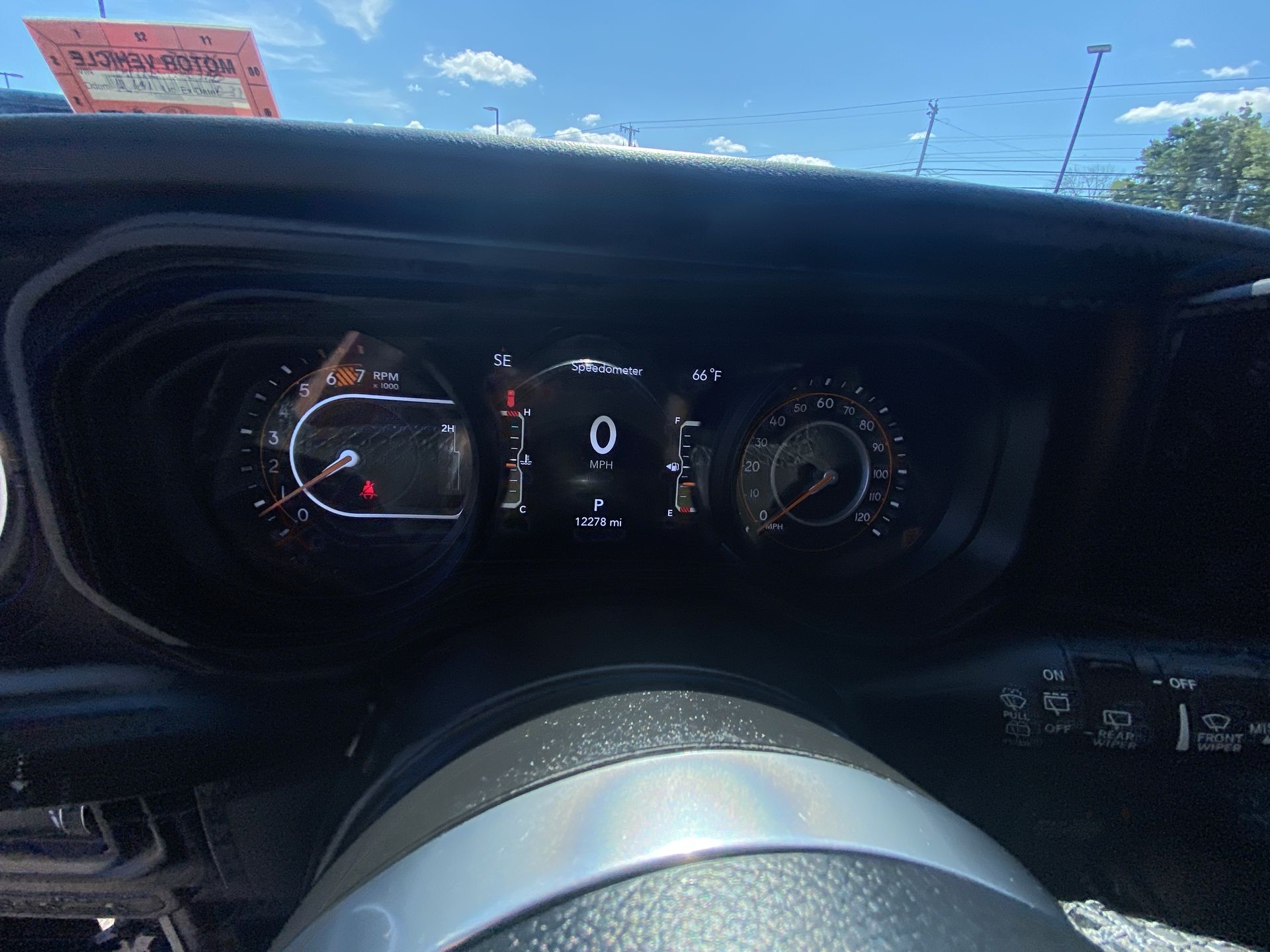2025 Jeep Wrangler 4-Door Sahara - Photo 15