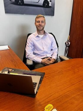 Staff member Matthew Tracy from ID_dff69ae6c96e