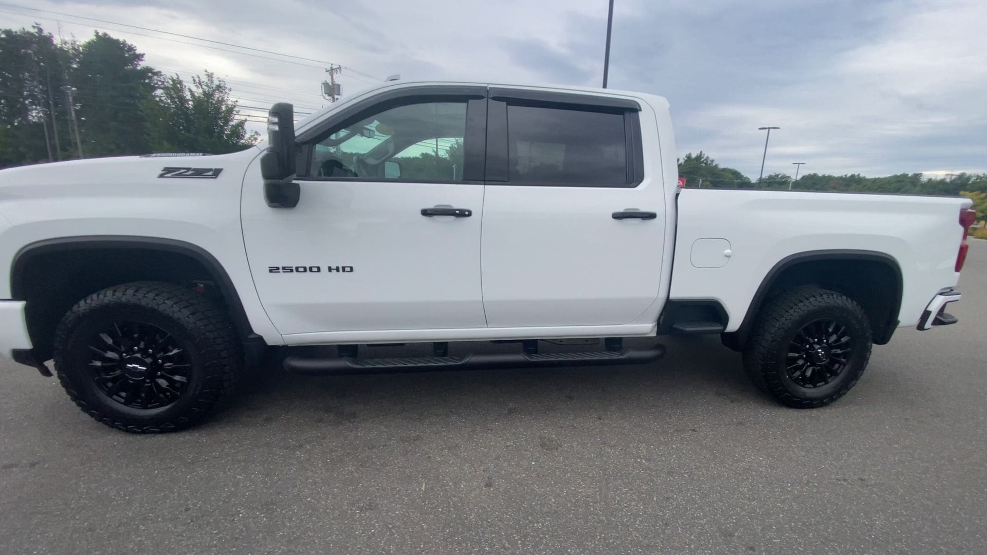 2024 Chevrolet Silverado 2500HD LTZ - Photo 7