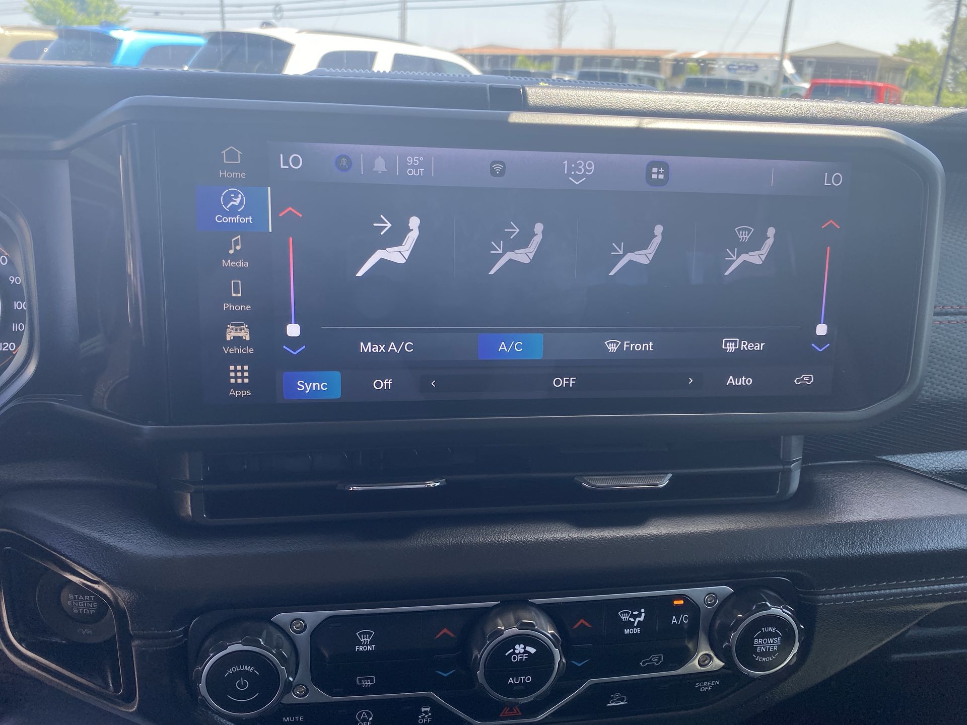 2025 Jeep Wrangler 4-Door Rubicon - Photo 18