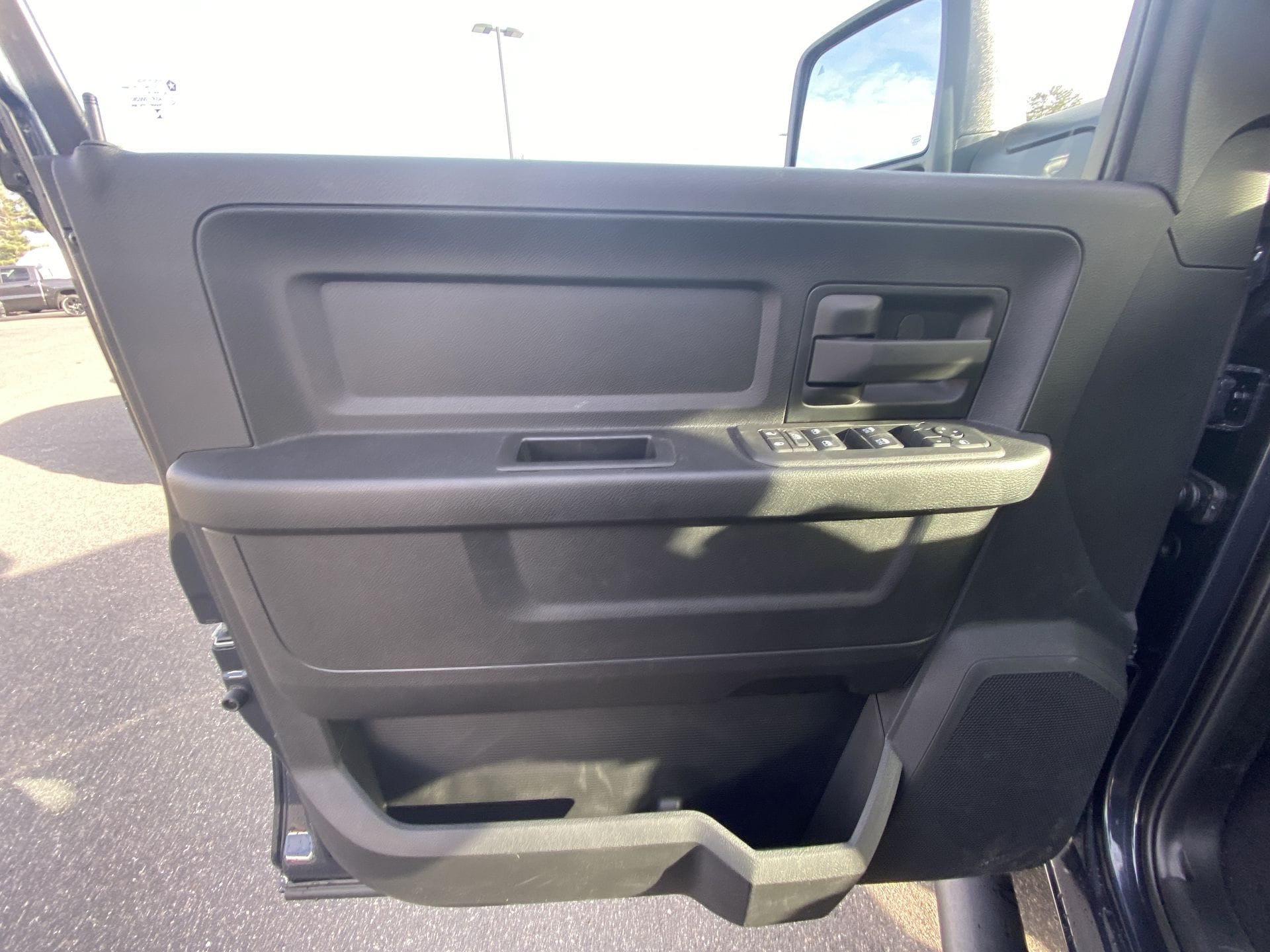 2026 RAM 2500 Tradesman - Photo 13