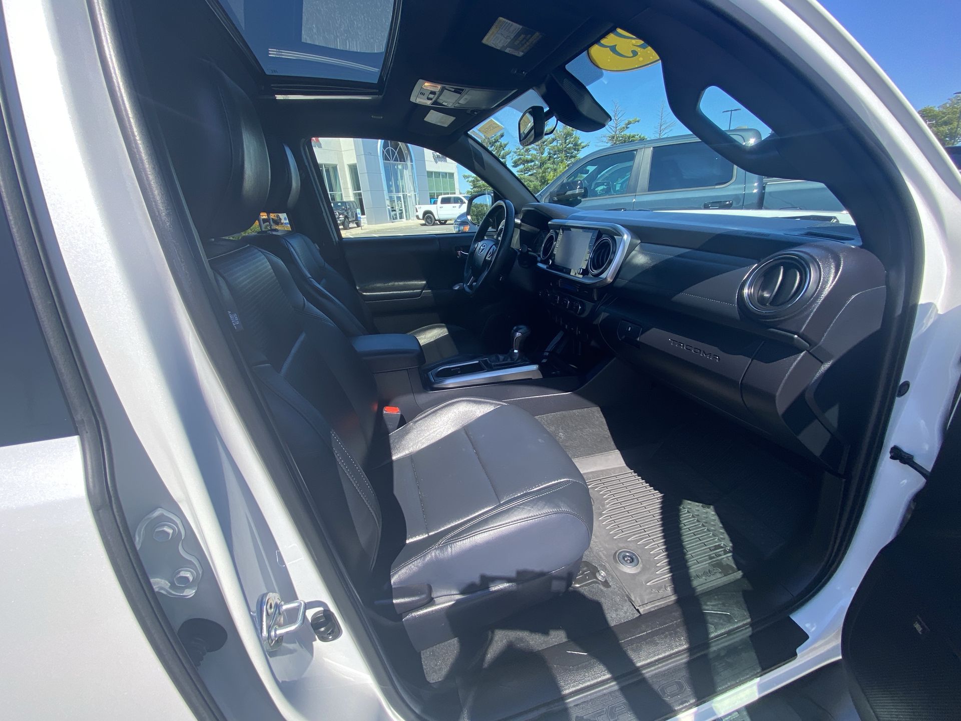 2023 Toyota Tacoma Limited - Photo 24