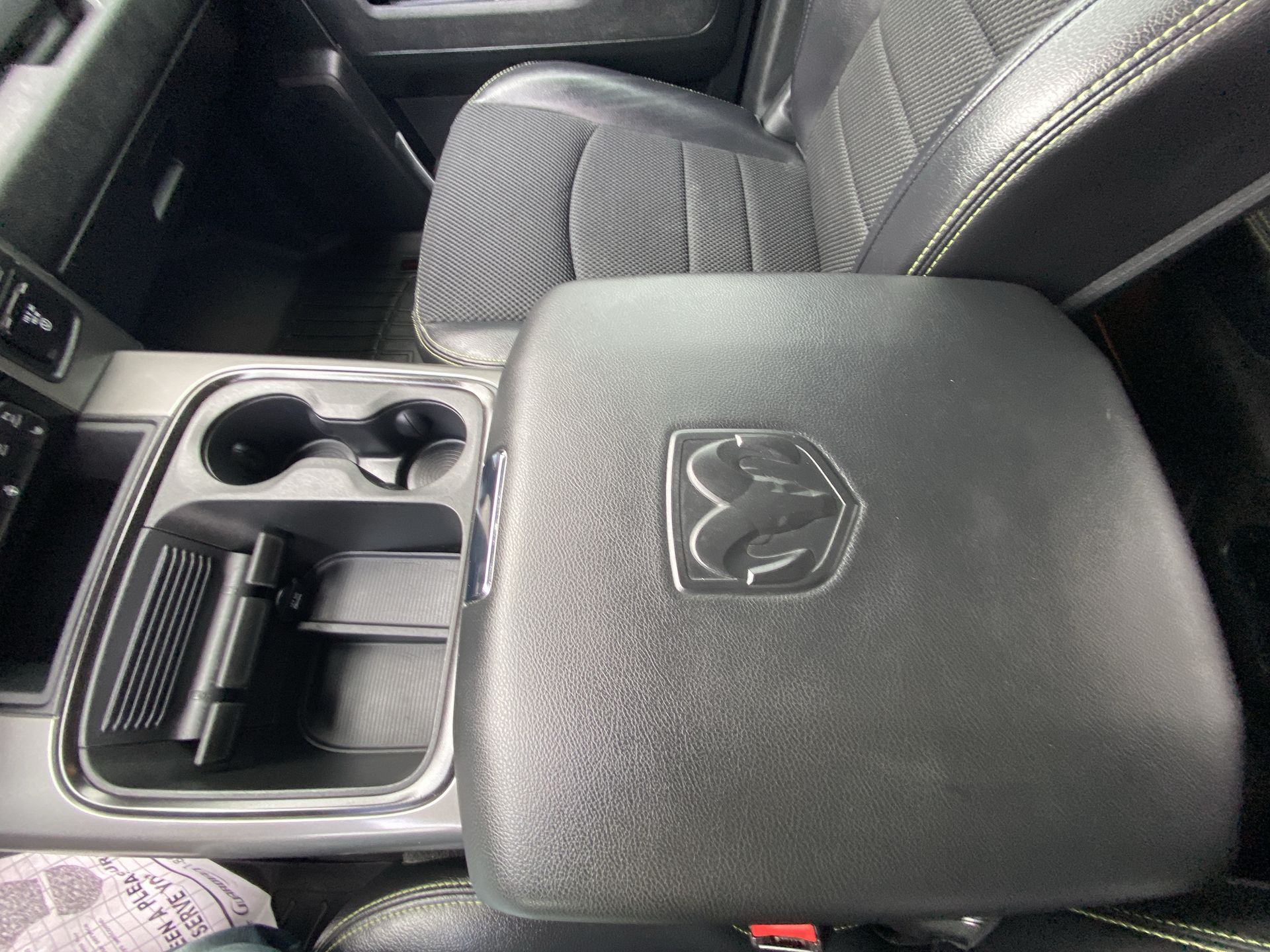 2017 RAM Ram 1500 Pickup Sport - Photo 20