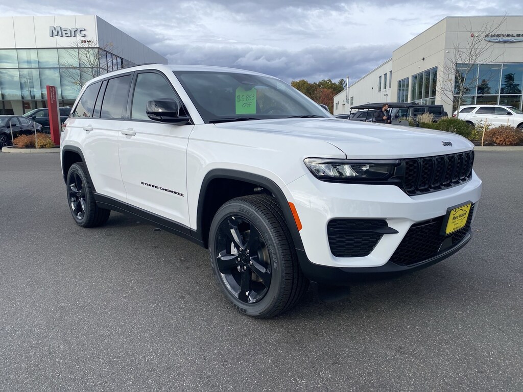 New 2025 Jeep Grand Cherokee ALTITUDE X 4X4 Sport Utility