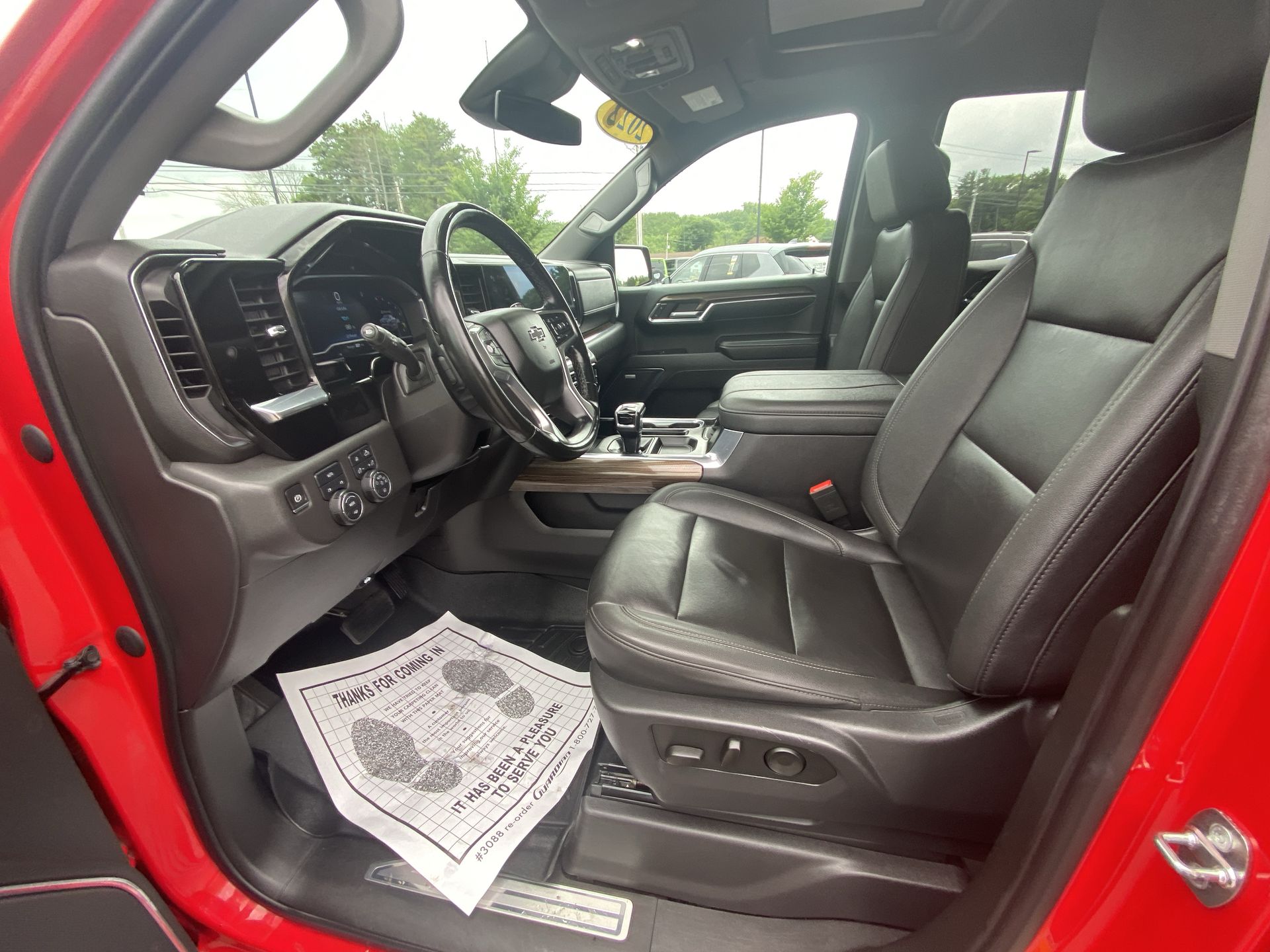 2023 Chevrolet Silverado 1500 RST - Photo 11