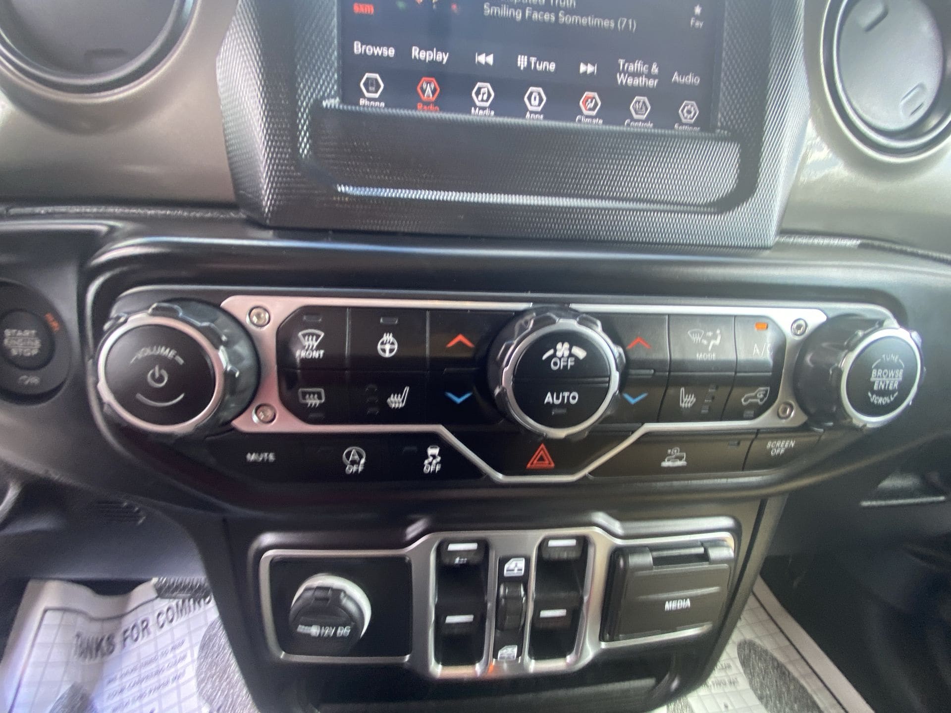 2021 Jeep Gladiator Sport S - Photo 18