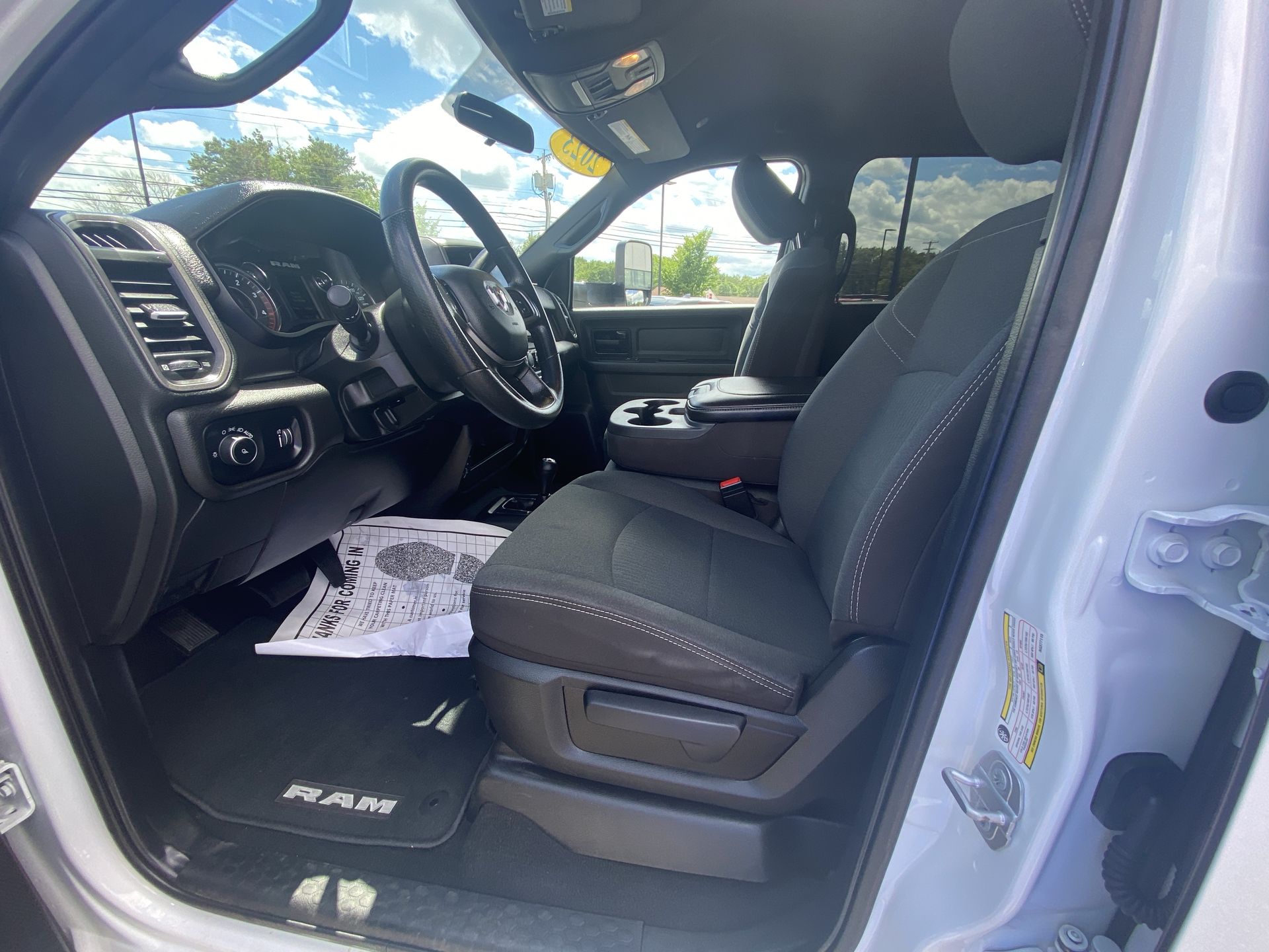 2022 RAM Ram 3500 Pickup Tradesman - Photo 11