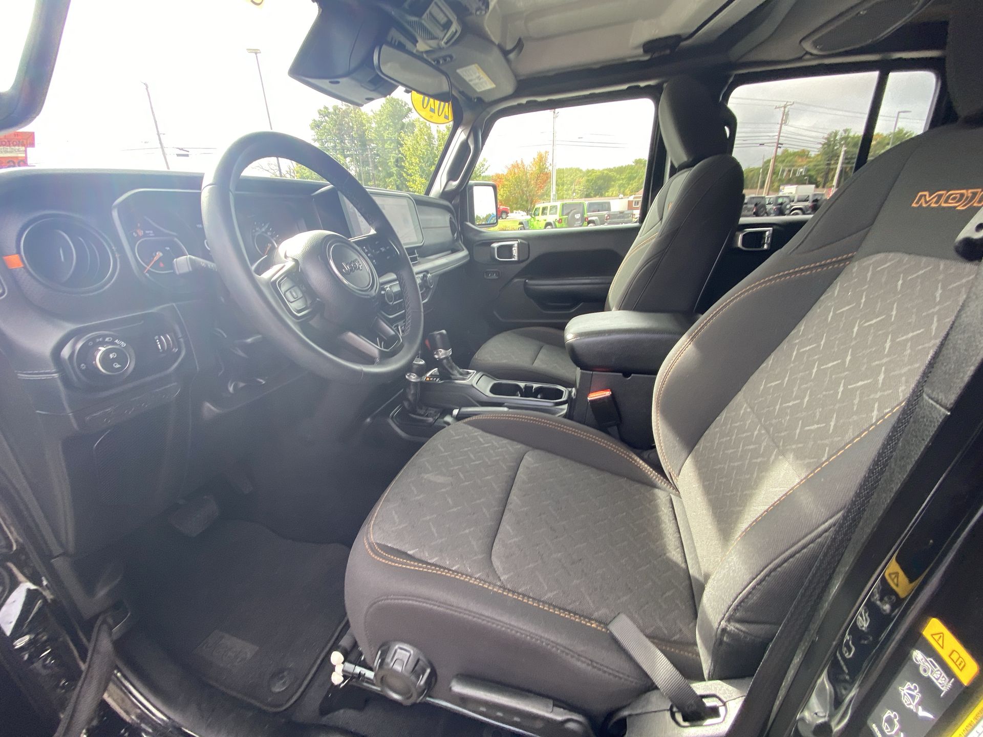2026 Jeep Gladiator Mojave - Photo 10