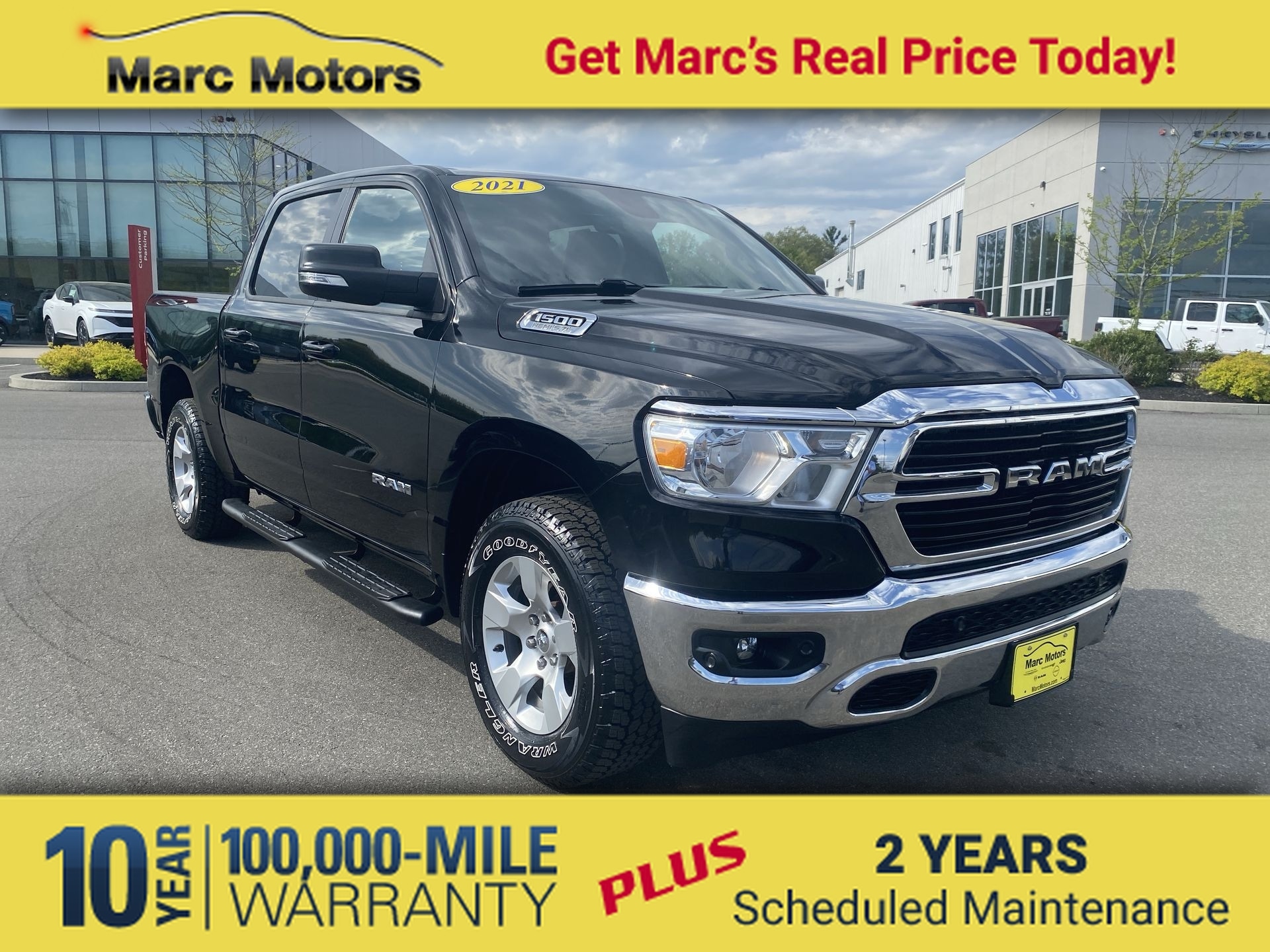 2021 RAM 1500 Big Horn/Lone Star 4x4 Crew Cab 5'7's photo