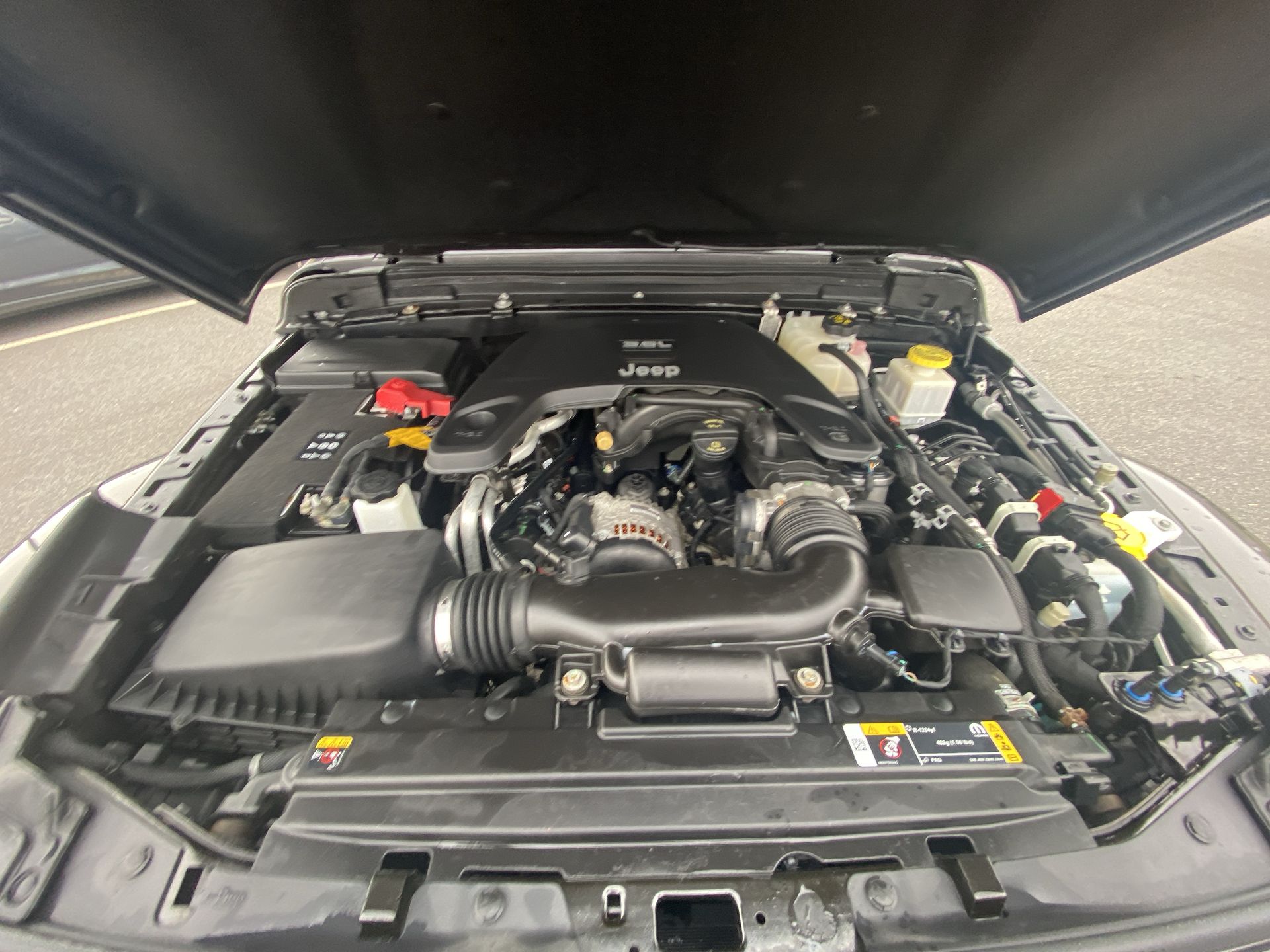 2021 Jeep Gladiator Overland - Photo 25