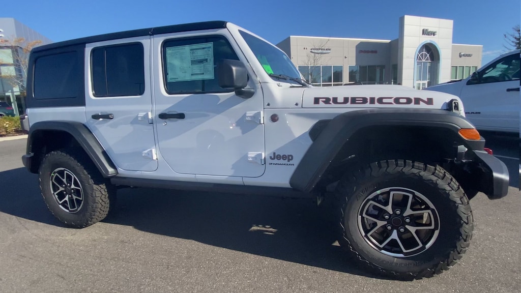 New 2025 Jeep Wrangler 4-DOOR RUBICON Sport Utility