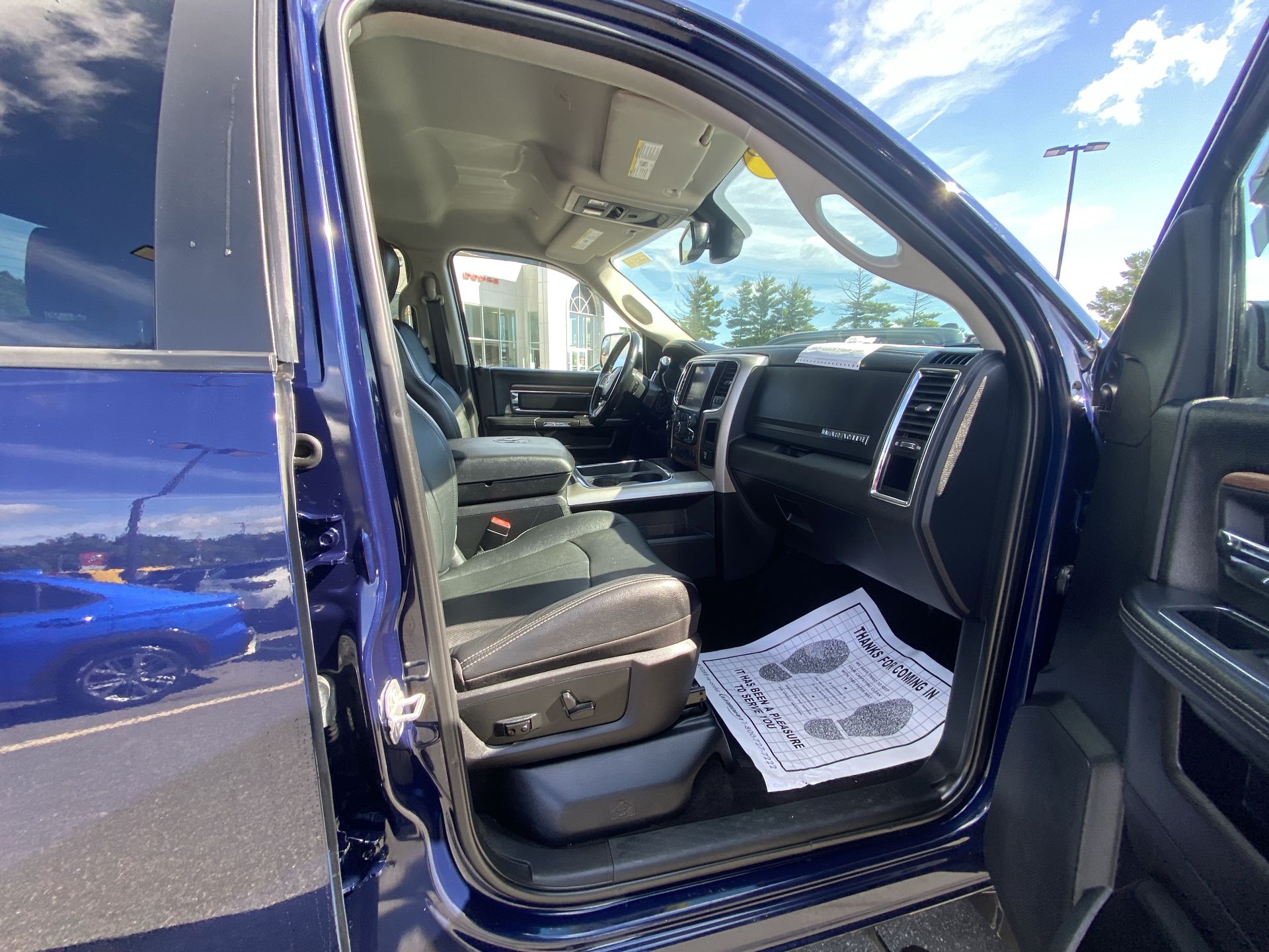 2018 RAM Ram 3500 Pickup Laramie - Photo 23