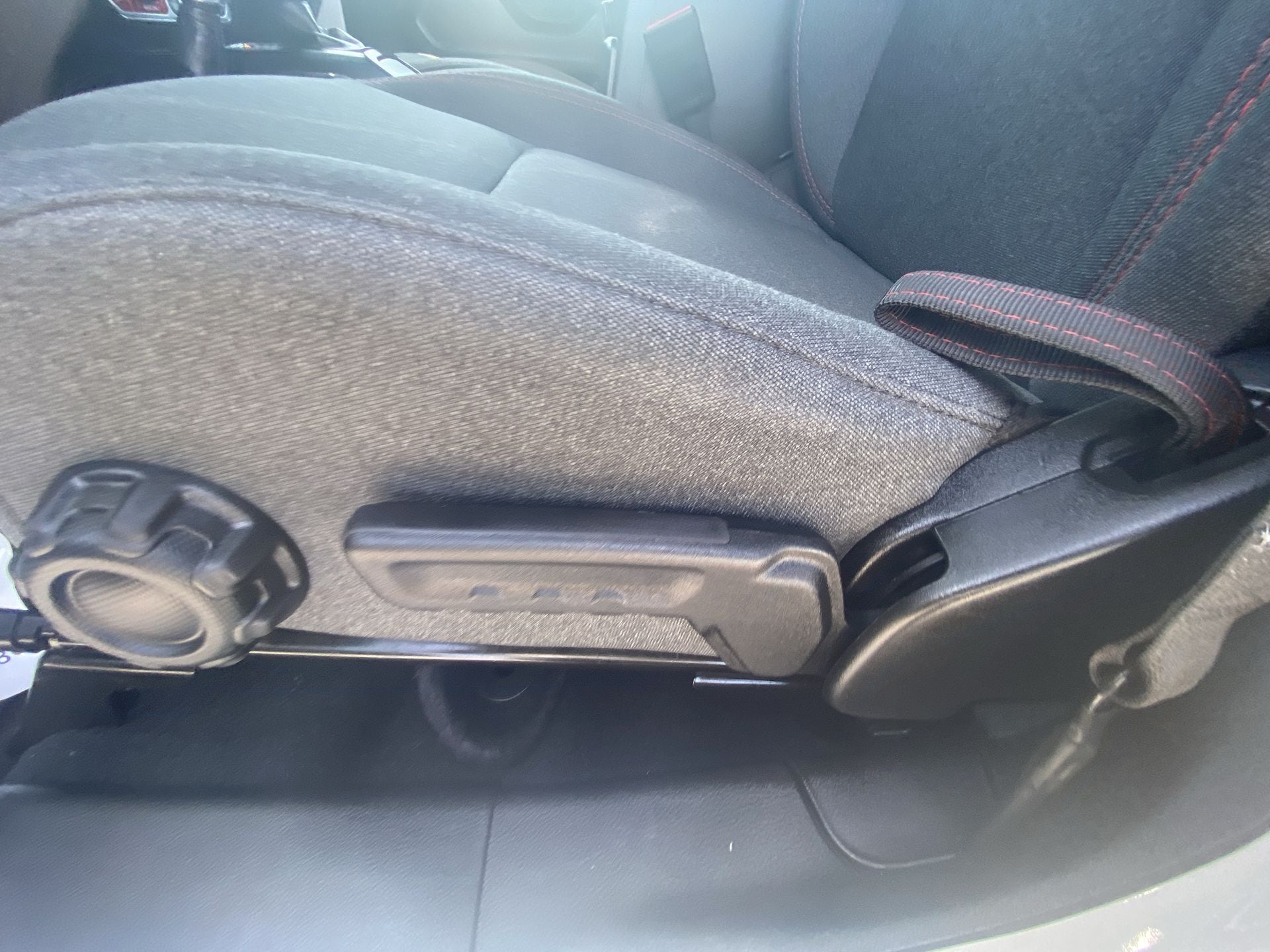 2025 Jeep Wrangler 4-Door Rubicon - Photo 12