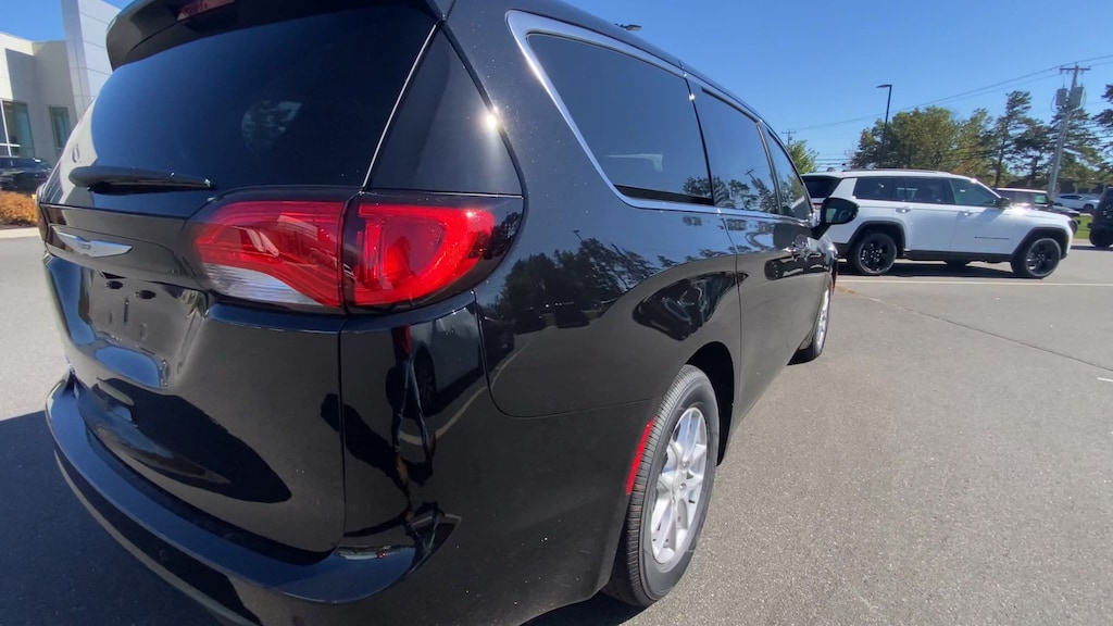 New 2026 Chrysler Voyager LX Cargo Van