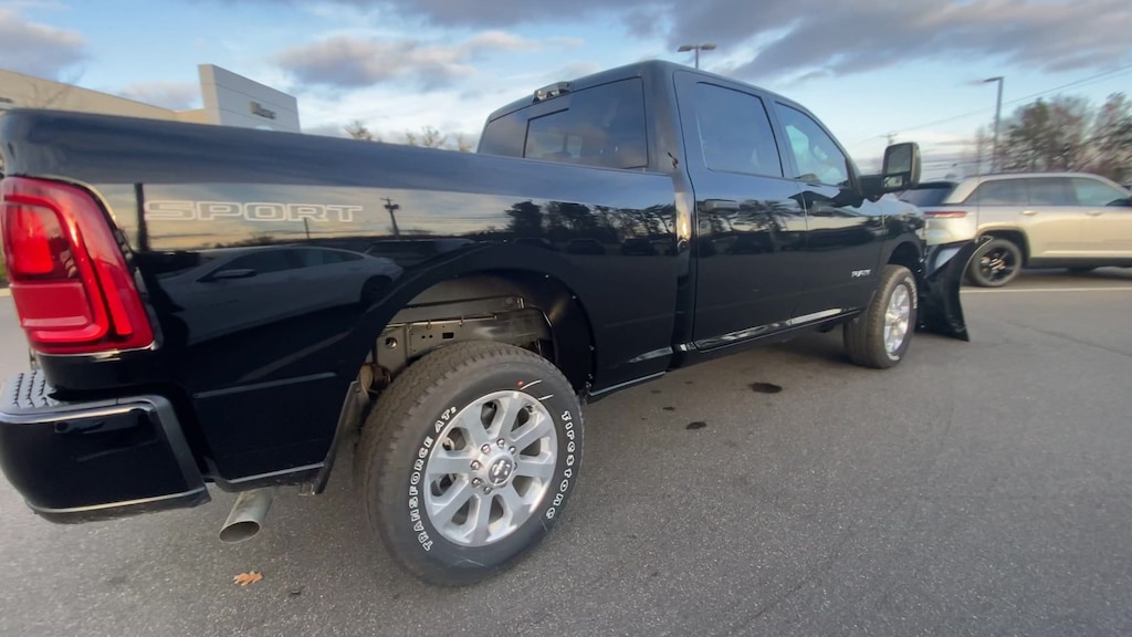 New 2026 Ram 2500 BIG HORN CREW CAB 4X4 6'4 BOX Pickup