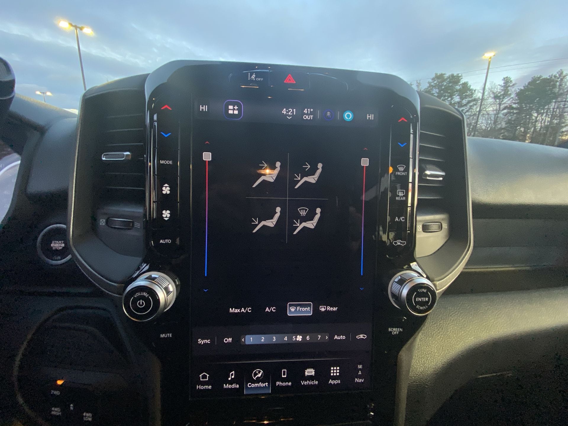 2026 RAM 2500 Tradesman - Photo 18