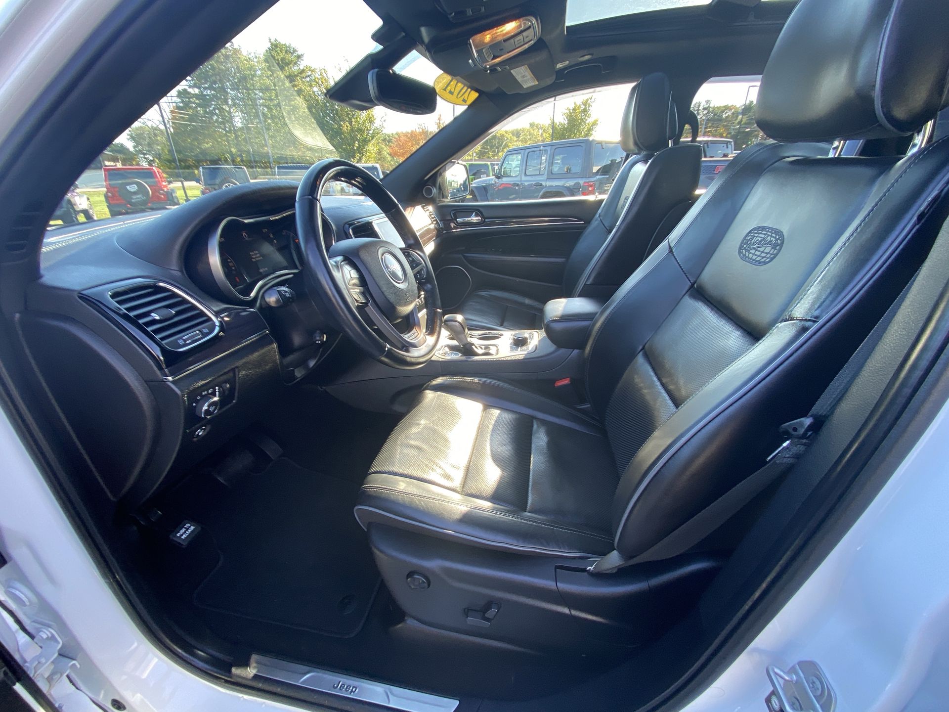 2021 Jeep Grand Cherokee Overland - Photo 11