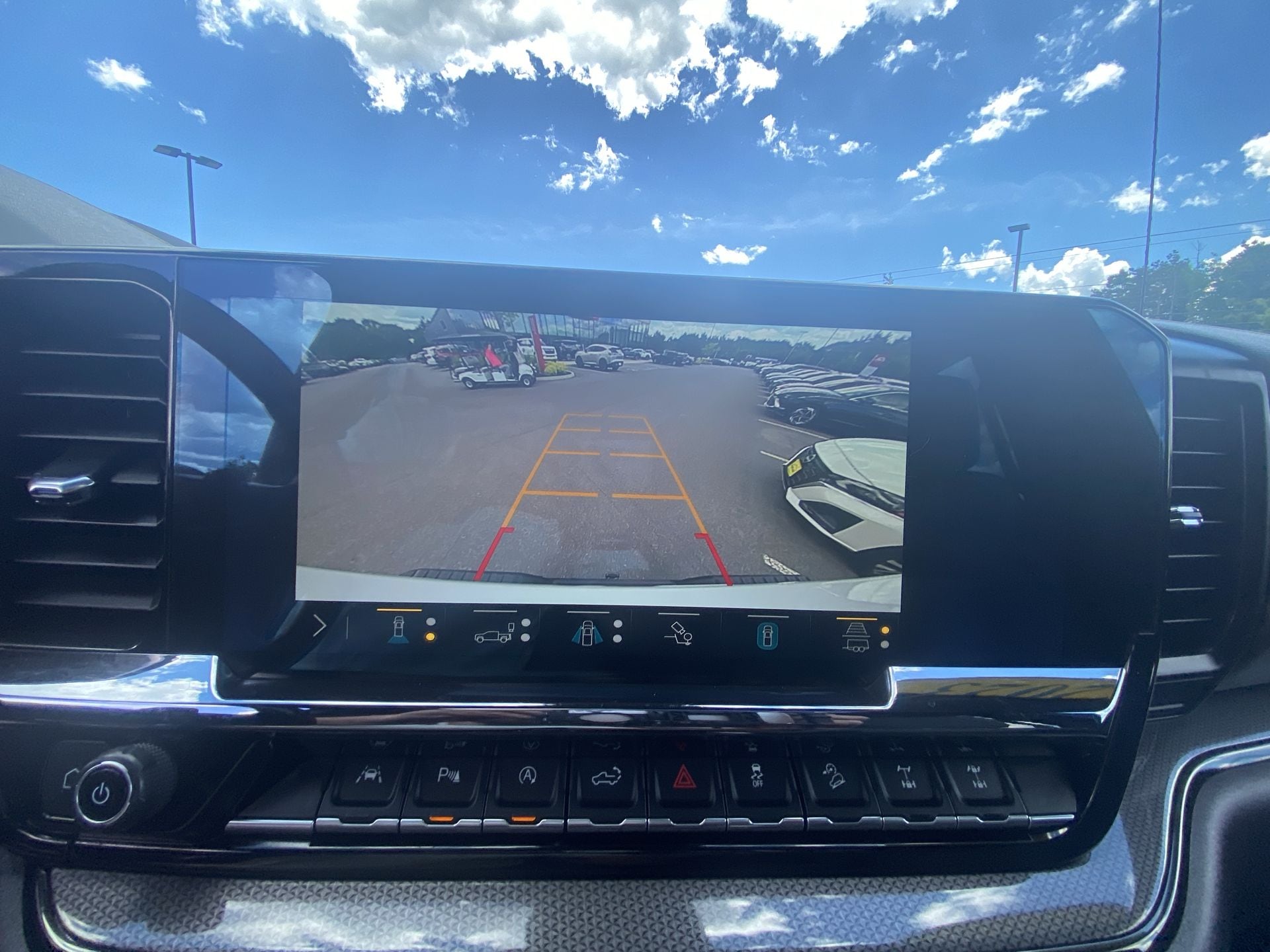 2023 Chevrolet Silverado 1500 ZR2 - Photo 17