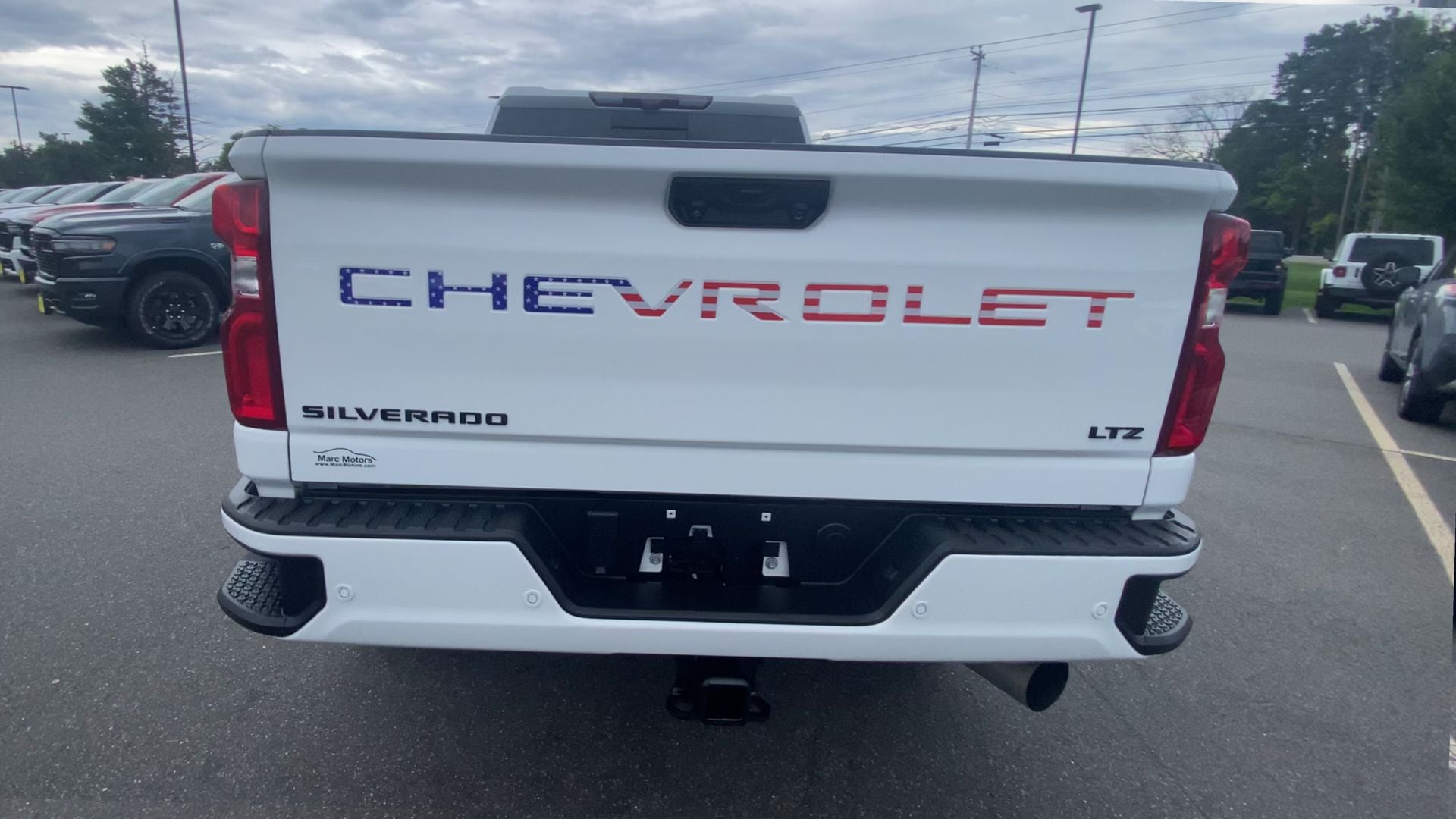 2024 Chevrolet Silverado 2500HD LTZ - Photo 9