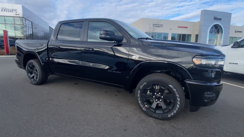 New 2026 Ram 1500 BIG HORN CREW CAB 4X4 5'7 BOX Pickup