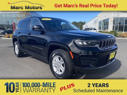 2023 Jeep Grand Cherokee Laredo SUV