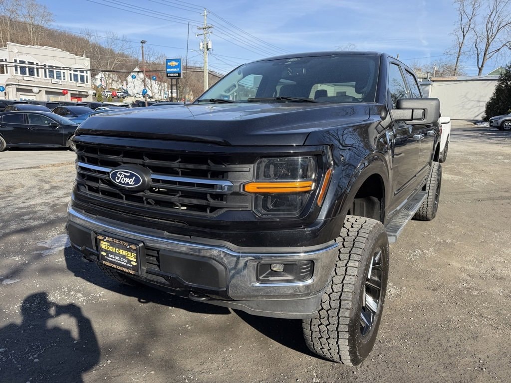 2024 Ford F-150 XLT's photo