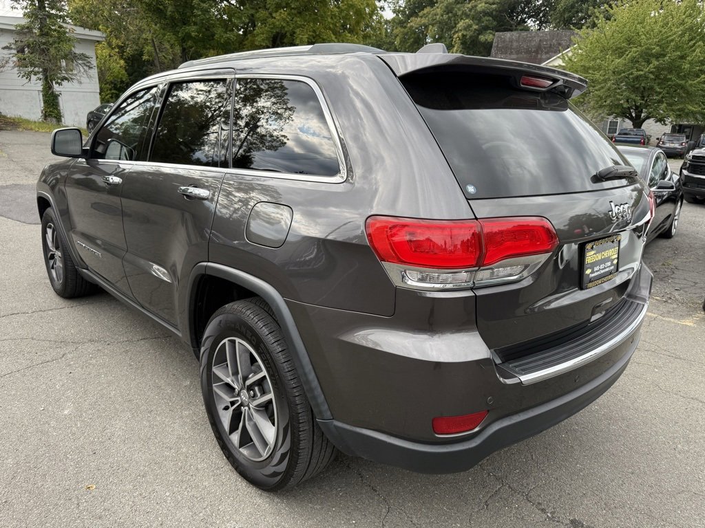 2018 Jeep Grand Cherokee Limited photo 2