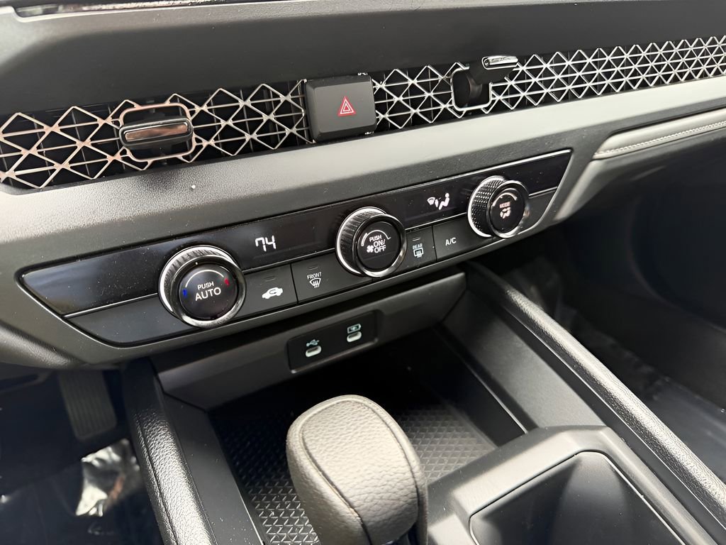 2025 Honda Accord LX - Photo 24