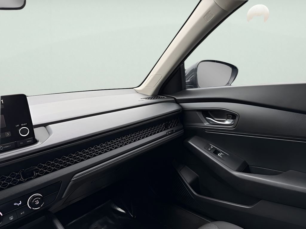 2025 Honda Accord LX - Photo 26