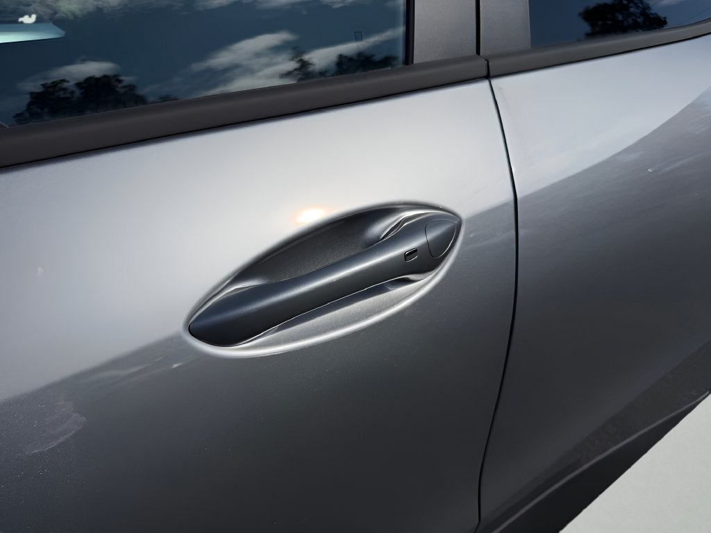 2026 Chevrolet Trax RS - Photo 22