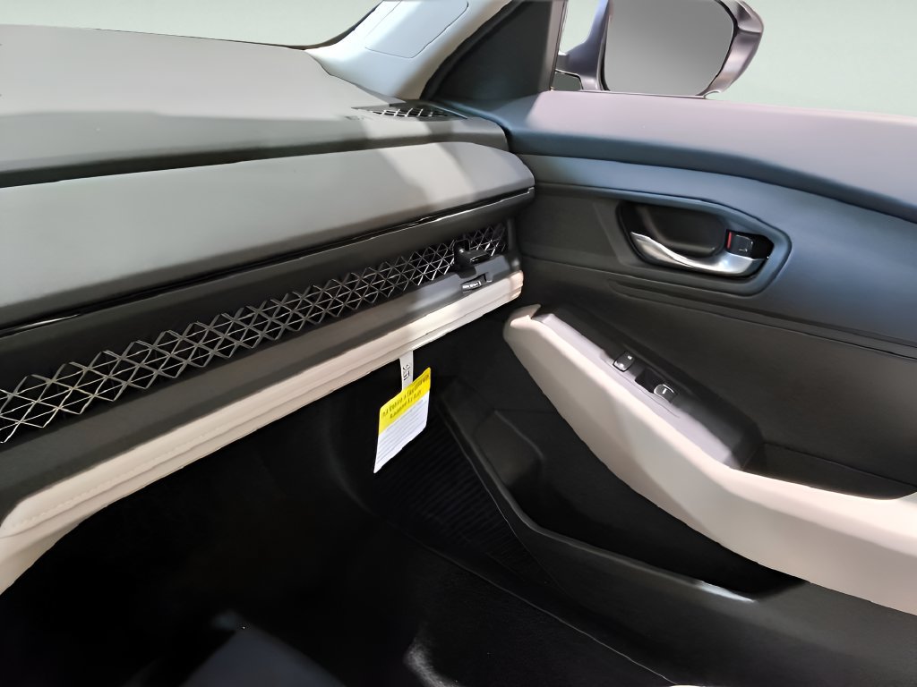 2025 Honda Accord LX - Photo 23