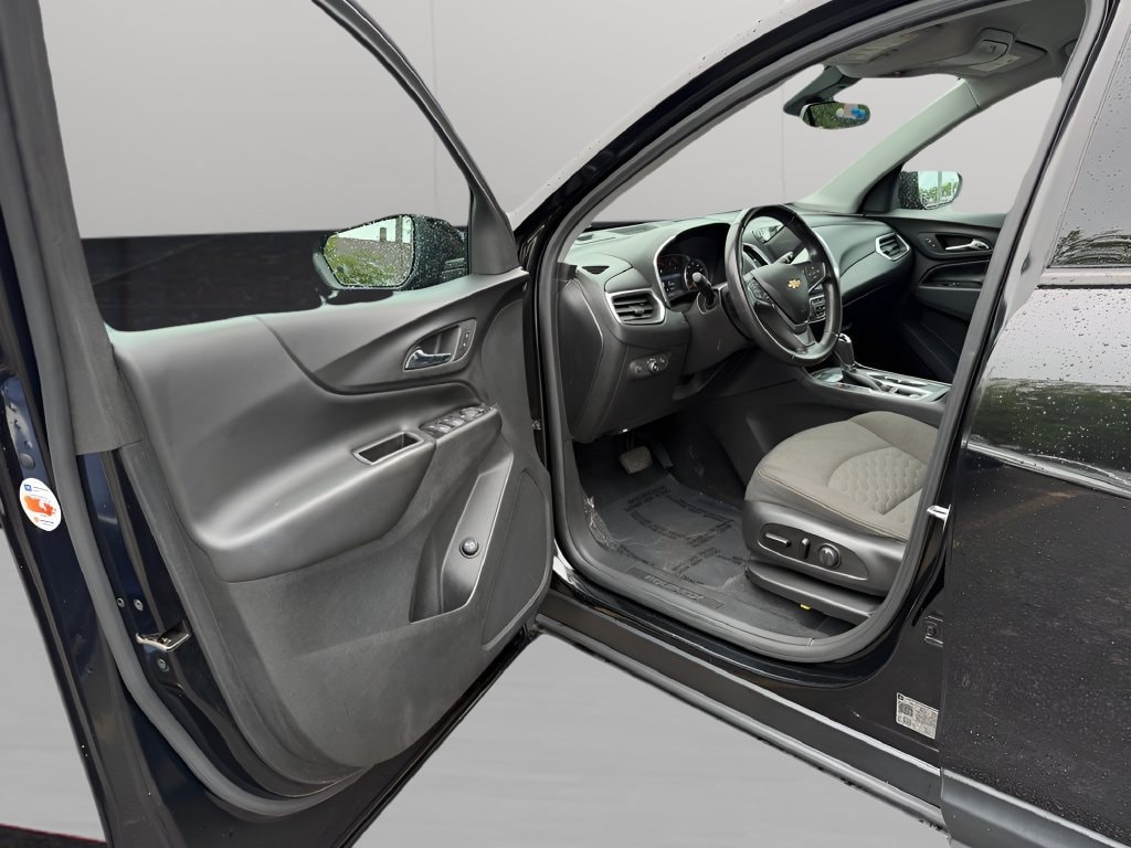 2020 Chevrolet Equinox LT - Photo 16