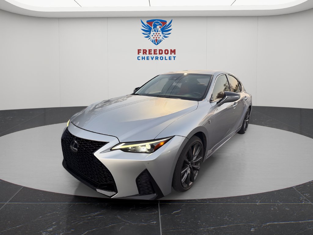 2021 Lexus IS