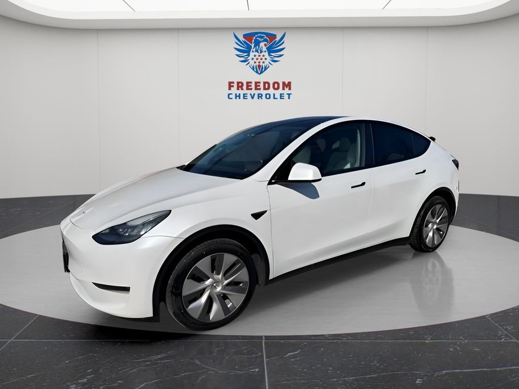 Used 2020 Tesla Model Y Long Range with VIN 5YJYGDEE2LF023943 for sale in Fort Montgomery, NY