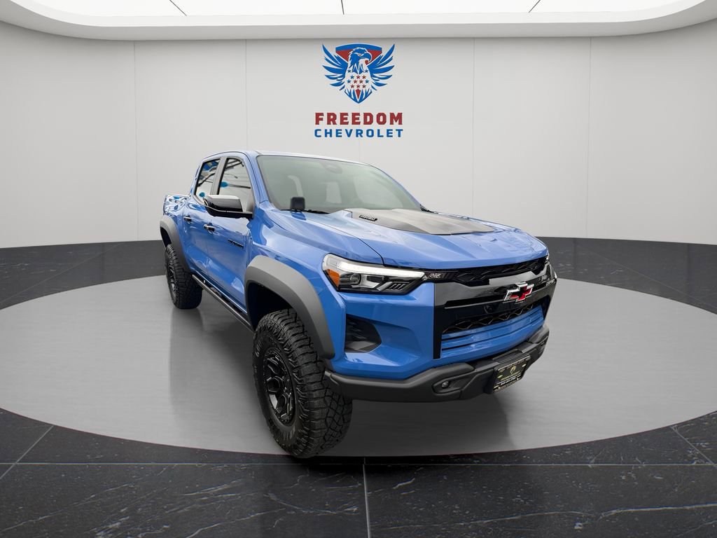 2025 Chevrolet Colorado ZR2 - Photo 7