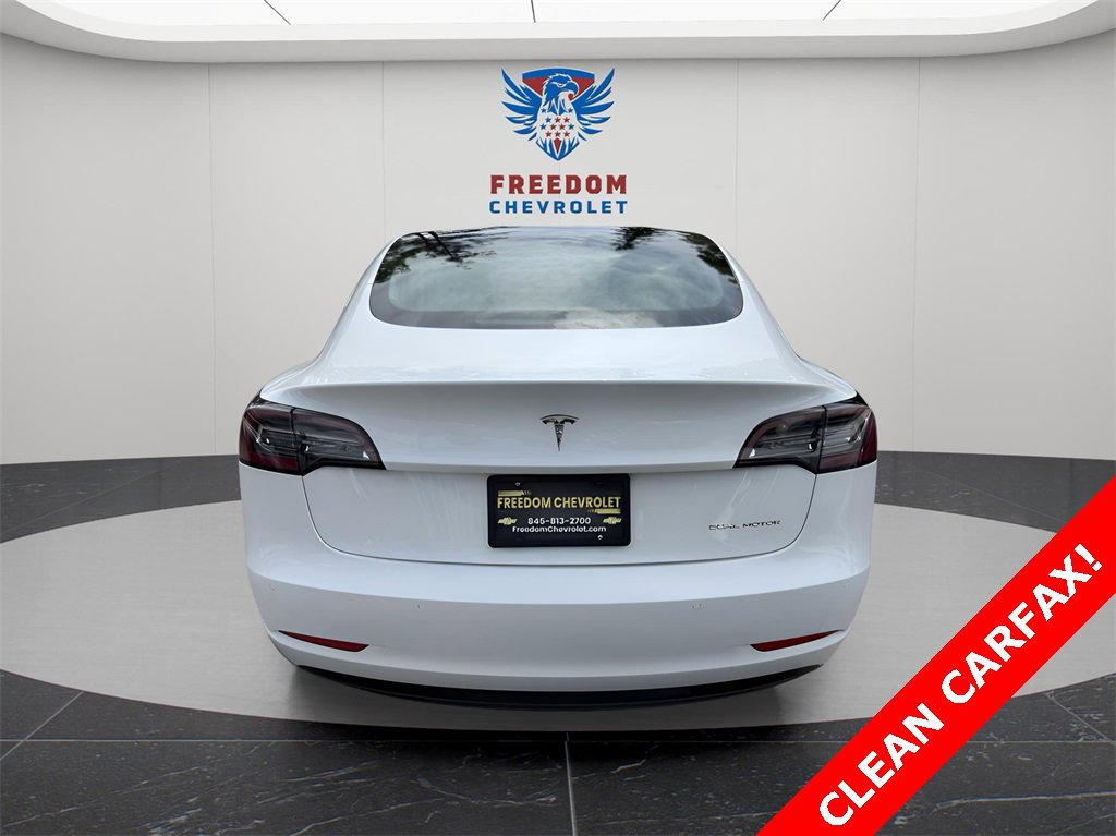 2020 Tesla Model 3 Long Range photo 4