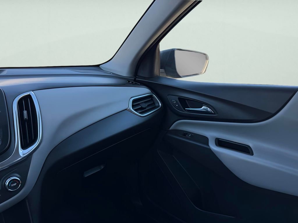 2019 Chevrolet Equinox LS - Photo 25