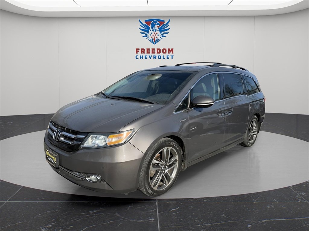 Used 2016 Honda Odyssey Touring with VIN 5FNRL5H91GB043885 for sale in Fort Montgomery, NY