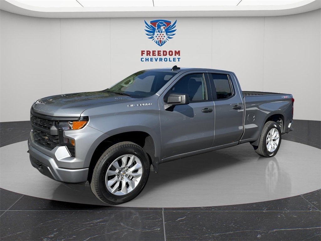 2026 Chevrolet Silverado 1500 Custom's photo