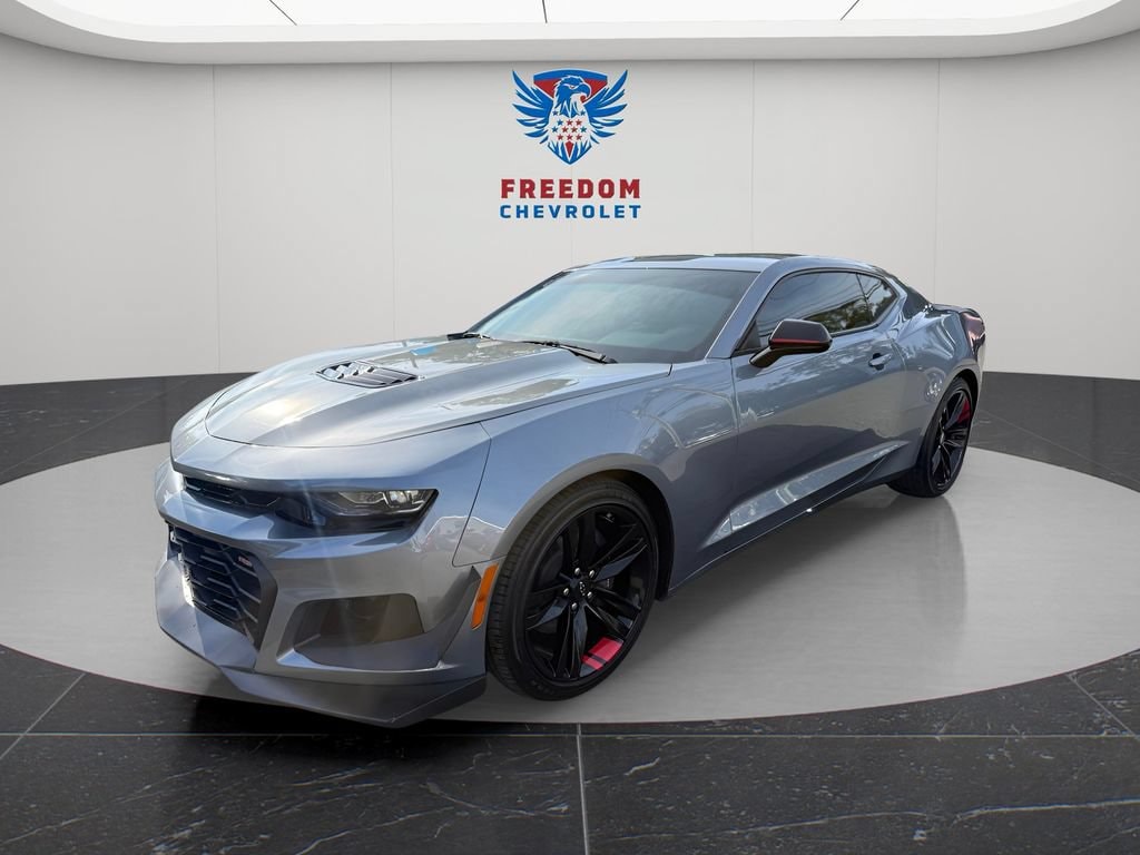 Used 2022 Chevrolet Camaro LT1 Performance