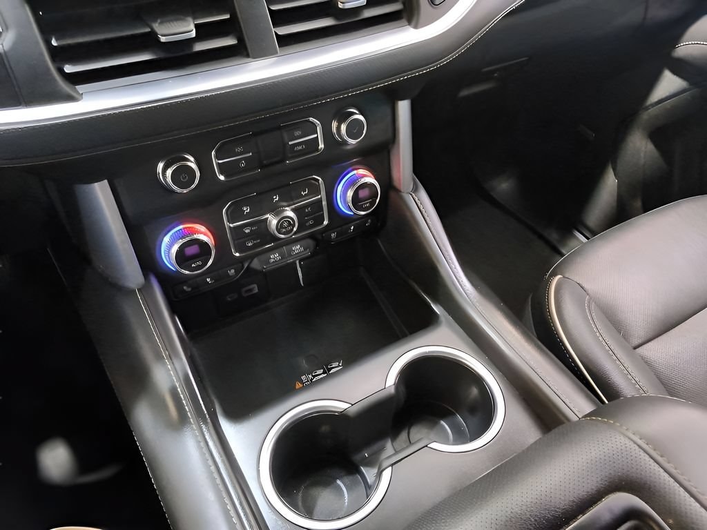 2022 GMC Yukon XL SLT - Photo 40